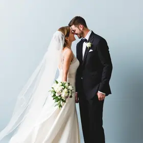 Mudança de nome no casamento dúvidas frequentes: guia essencial para noivos