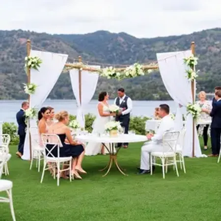 Fornecedores de casamento em búzios: guia local para cerimônia e festa