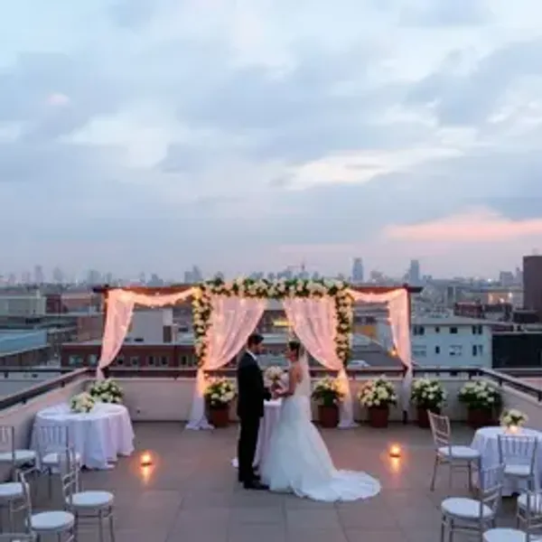 Rooftop para casamento vale a pena: entenda o que vale mais para seu casamento