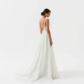 Modelos de vestido de noiva minimalista: sugestões criativas para o grande dia