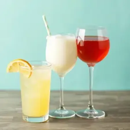 Quanto custa bebidas para casamento: guia de preço para planejar o orçamento