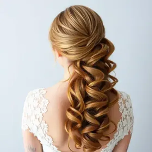 Ideias de penteado de noiva com cabelo solto: sugestões criativas para o grande dia