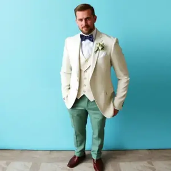 Ideias de cores do traje do noivo: sugestões criativas para o grande dia