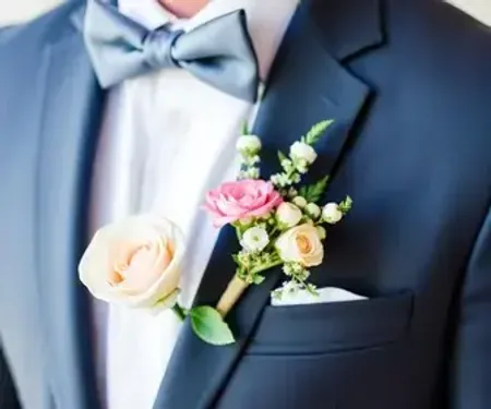 Quanto custa boutonnière do noivo: valores, fatores e cuidados