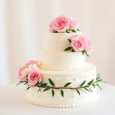 Como escolher bolo de casamento: guia para planejar sem erros