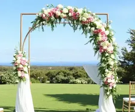 Como fazer arco floral para casamento: etapas essenciais para o casamento